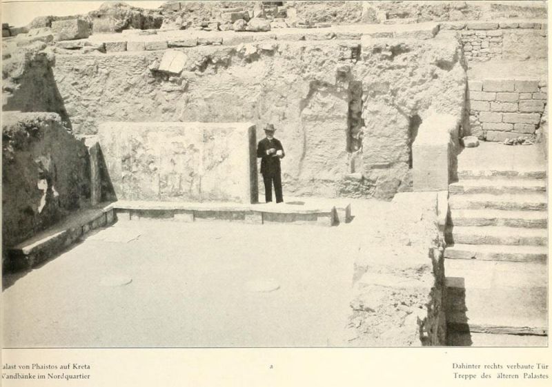 Abb. 16a. Wandbänke, Phaistos und H. Triada