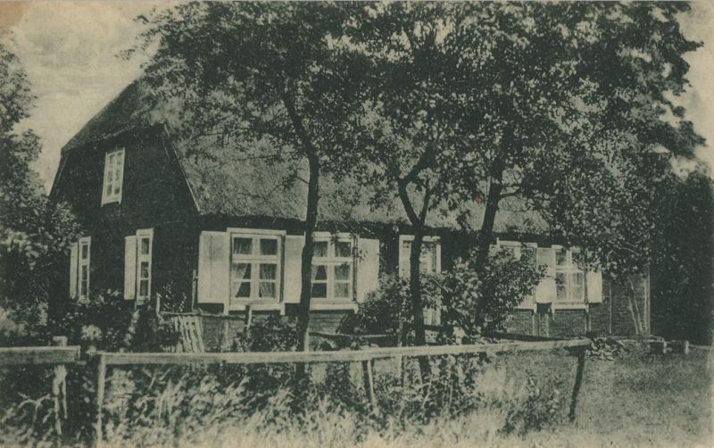 Fischland-Darß-Zingst. Altes Bauernhaus.
