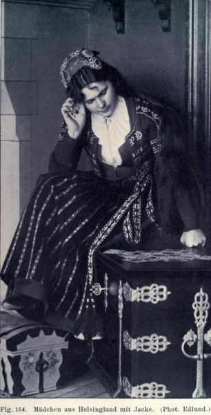 154. Mädchen aus Helsingland mit Jacke