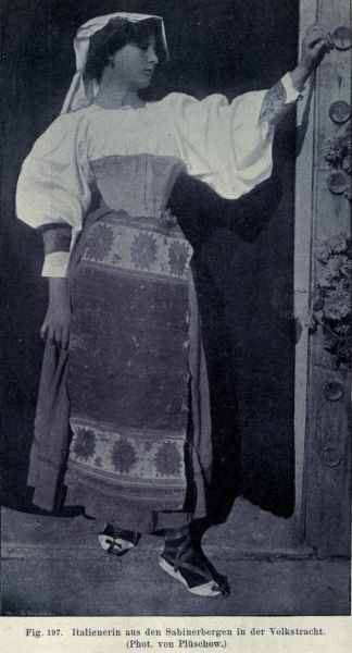 197. Italienerin aus den Sabinerbergen in der Volkstracht