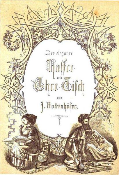 Der elegante wohlservierte Kaffe- und Tee-Tisch