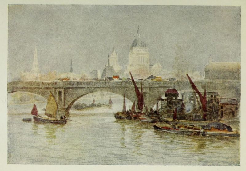 London, Pauls from the South End of Waterloo Bridge