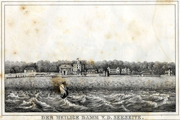 Heiligendamm von See aus.