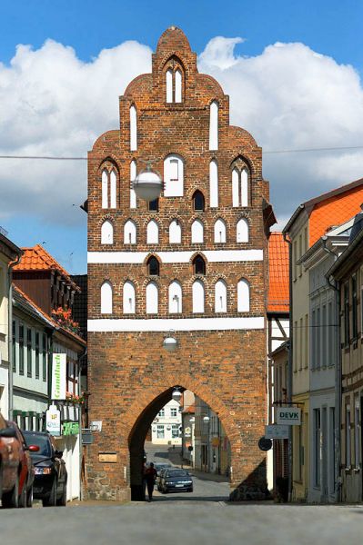 Teterow, Malchiner Tor (www.bergringfoto.de)