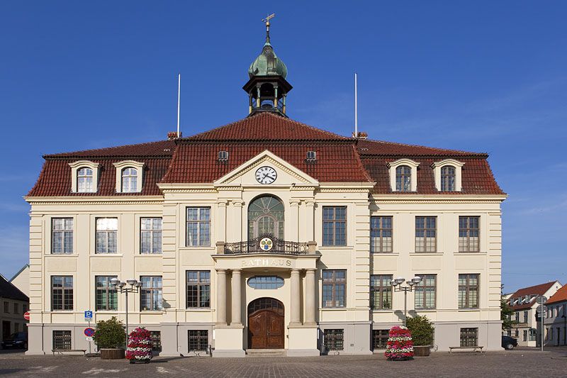 Teterow, Rathaus (www.bergringfoto.de)