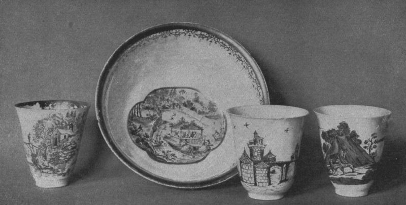 Abb. 17 Böttgerporzellan mit Malerei (Chinoiserien) in Eisenrot 