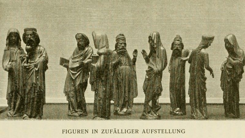 268 Figuren in zufälliger Aufstellung 