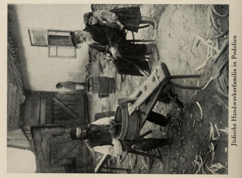 Russland 078. Jüdische Handwerkerfamilie in Podolien