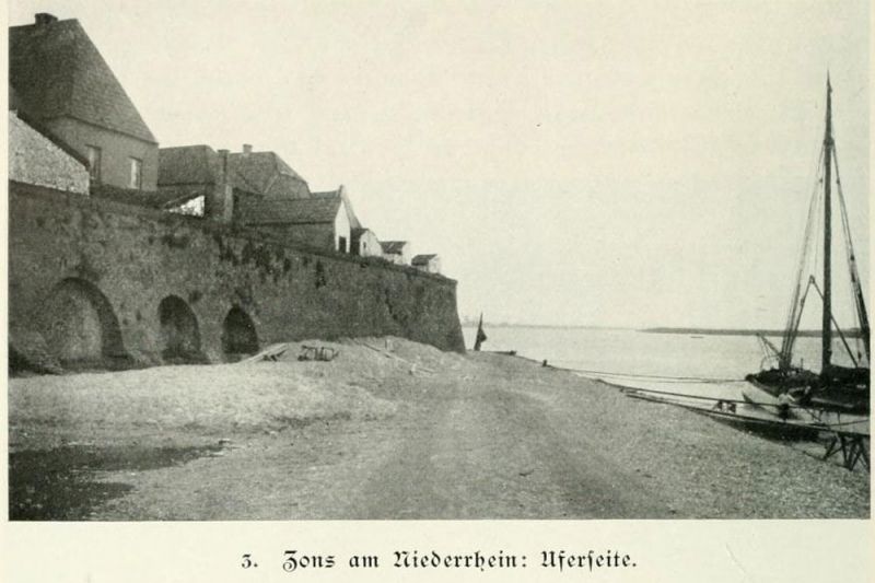 Zons am Niederrhein - Uferseite