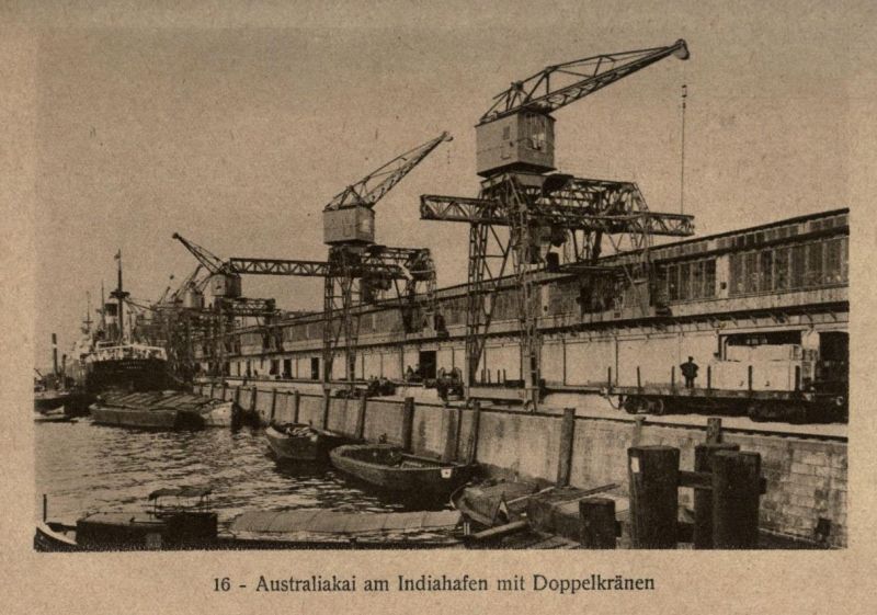 Hamburg 16 Australiakai am Indiahafen mit Doppelkränen