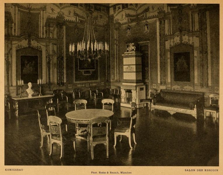 061 Königsbau. Salon der Königin