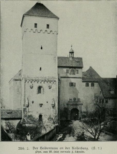 Nürnber - Der Heidenturm an der Kaiserburg