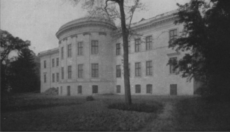Bad Doberan Seite 7 Parkansicht des Palais