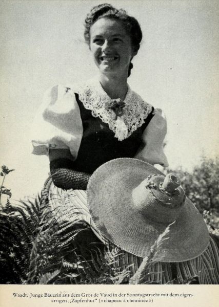 015 Waadt Tracht (Sonntagstracht)