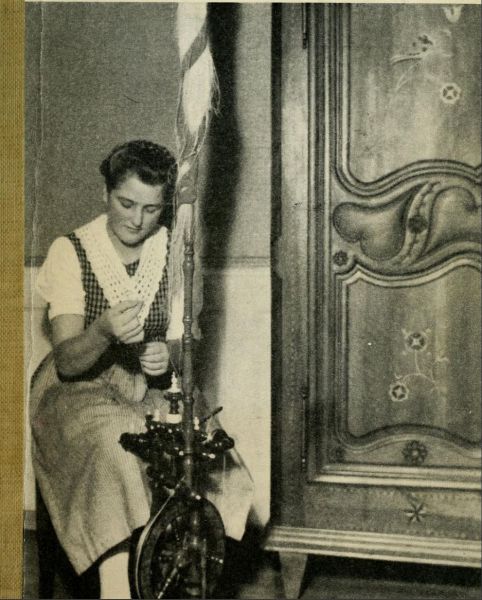 Kleiden und Wohnen, Cover