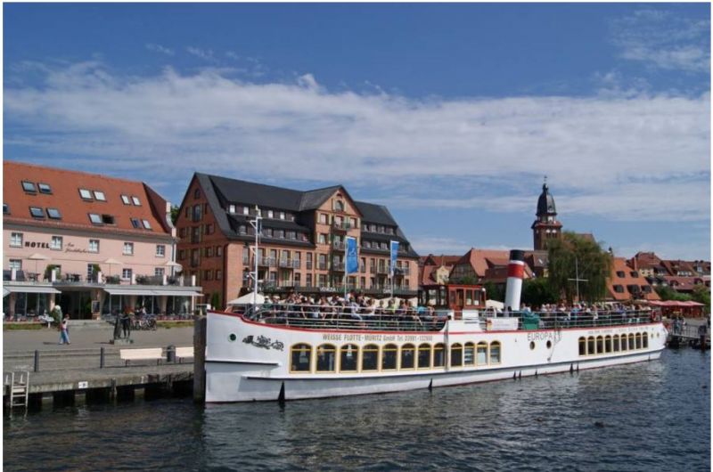 Müritzsee, Weiße Flotte