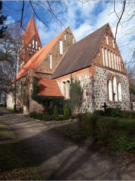 Biestow, Kirche