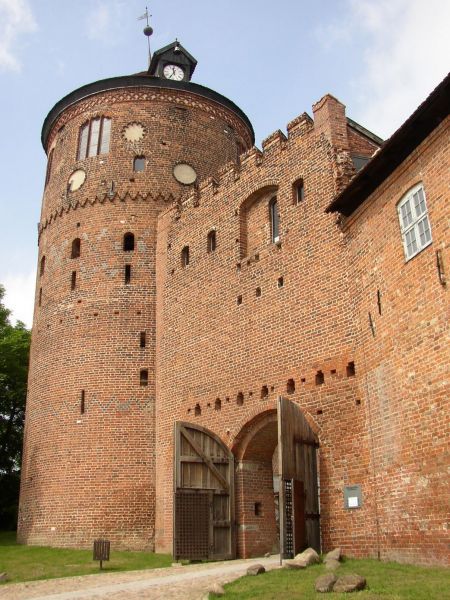 Neustadt-Glewe, Burg