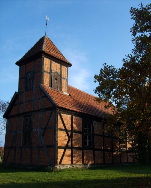 Zielow, Kirche (2)
