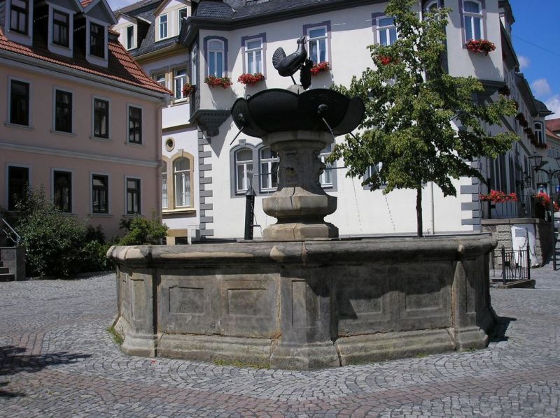 Ilmenau, Hennebrunnen