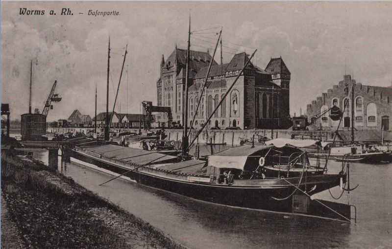 Worms - Der Rhein-Hafen