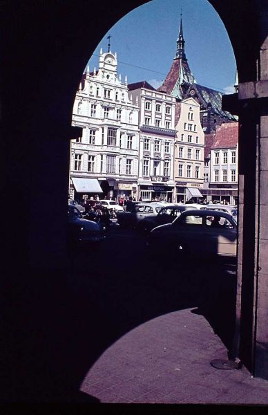 Rostock, Neuer Markt mit Blick auf Marienkirche