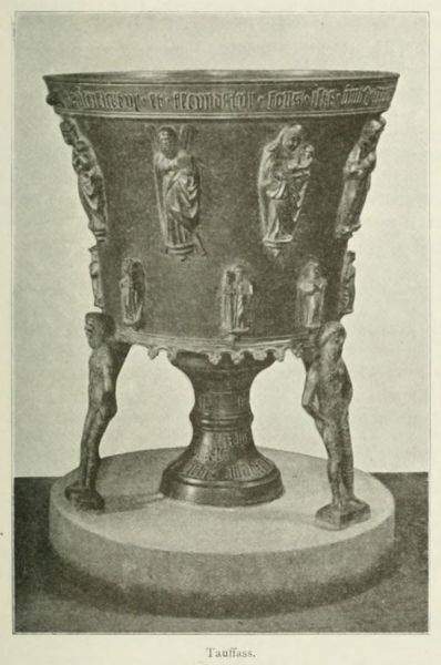 Rostock. 109 St. Petri-Kirche Tauffass