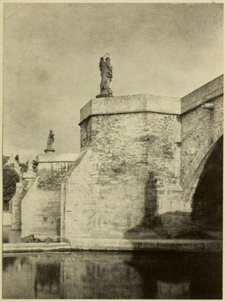 05 Südseite der Mainbrücke (Würzburg)