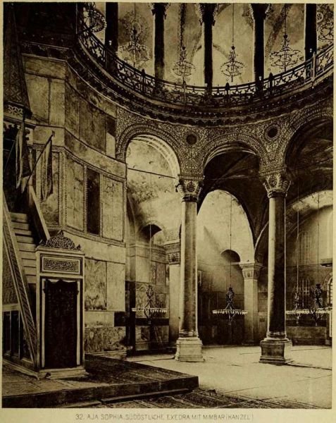 032. Aja Sophia, südöstliche Exedra mit Mimbar (Kanzel)