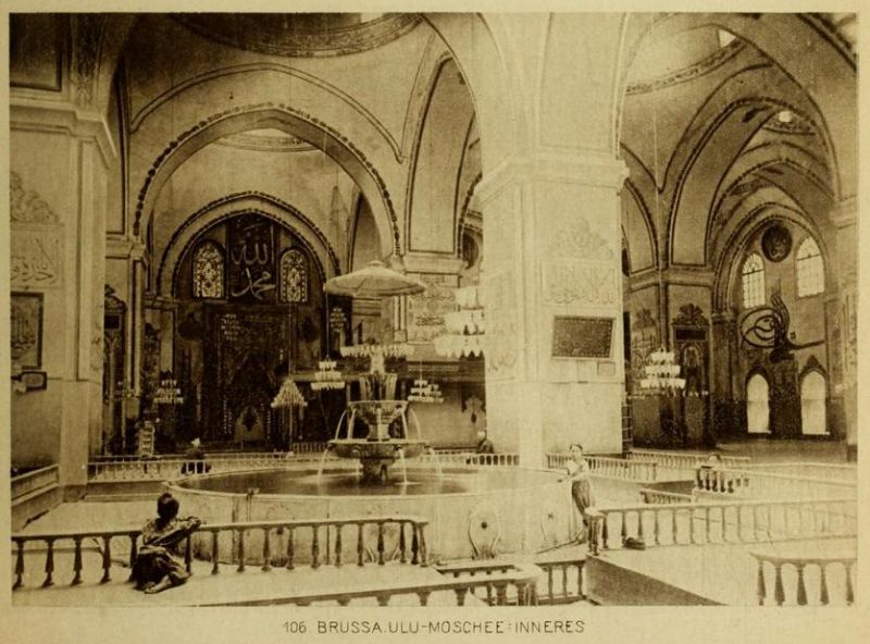 106. Brussa. Ulu-Moschee, Inneres