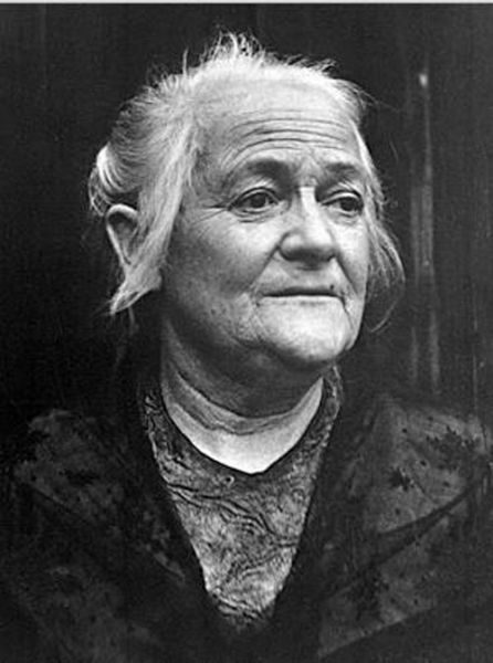 Zetkin, Clara (1857-1933) deutsche Frauenrechtlerin und Politikerin