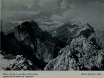 Blick von der Leutascher Dreitorspitze gegen das Reintal und Zugspitze