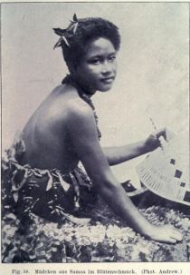 059. Mädchen aus Samoa im Blütenschmuck