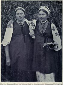 193. Bauernmädchen aus Großrussland im Sonntagsstaat