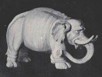 Abb. 22 Elefant. Modell vermutlich von Kirchner. Unbemalt 