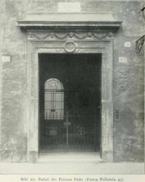 036 * Bild 29 Portal des Palazzo Pichi (Piazza Pollarola 43) 