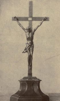 Tafel V. Kruzifix. Dunkel- und hellbraunes, leicht marmoriertes Böttgersteinzeug