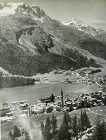 Die Schweiz 59 Der Weltkurort St. Moritz mit Piz Rosatsch 3122 m und Piz Corvatsch 3458