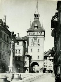 Die Schweiz 84 Bern. Der Käfigturm, ein Teil der alten Befestigung