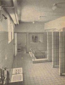 Die im Juli 1955 neu eröffnete Sauna des Gmünder Stadtbades, foto Döbbelin 