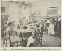 Soziales, Gesellige Abendunterhaltung in der Hausschwesternschule Berlin-Pankow