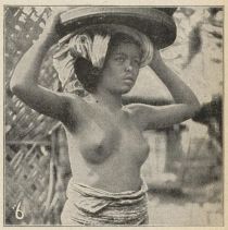 6. Junge Balifrau mit Marktkorb.