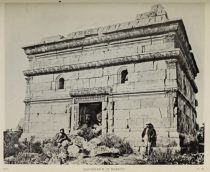 Mausoleum in Elkefr 2