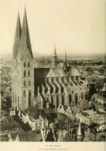 Lübeck. Die Marienkirche vom Petriturm aus gesehen