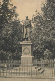 Parchim, Moltke-Denkmal