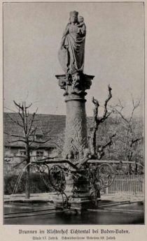 008 Brunnen im Klosterhof Lichtental bei Baden-Baden. Säule 17. Jahrhundert. Schmiedeeiserne Arbeiten 19. Jahrhundert.